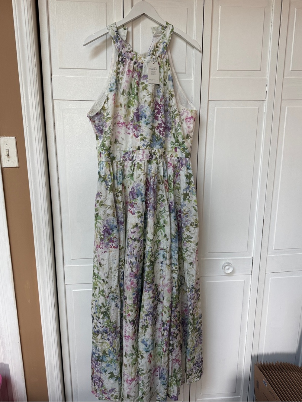 NWT Sleeveless Floral Halter Maxi Dress by Linen Vibes
